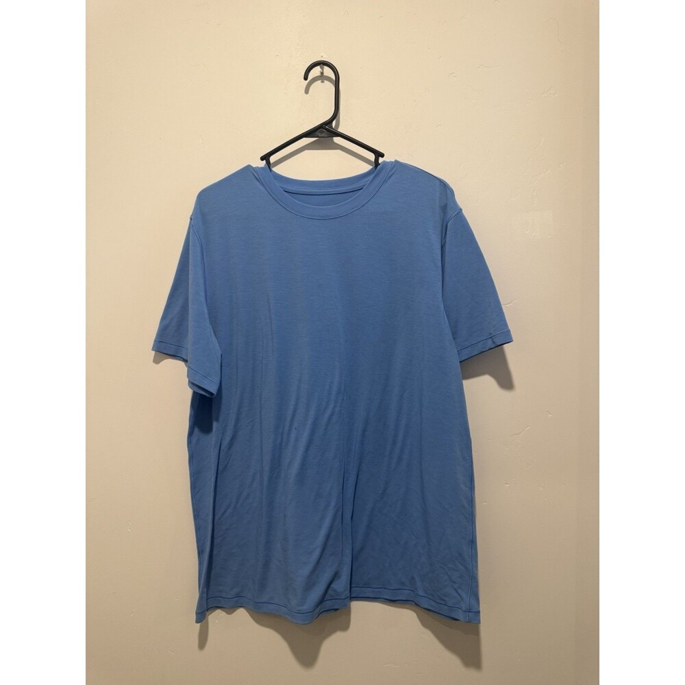 Lululemon Mens  Light Blue Athletic Shirt Stretch See Pictures for Measurements